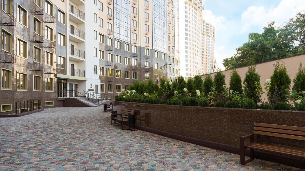 Arcadia Vip Apartments Sea View! Odessa Zewnętrze zdjęcie