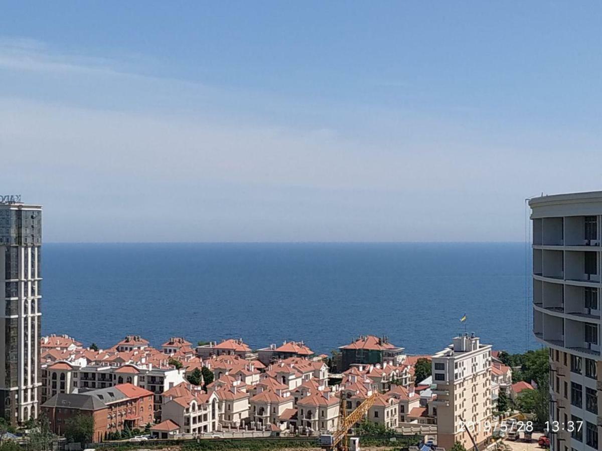 Arcadia Vip Apartments Sea View! Odessa Zewnętrze zdjęcie